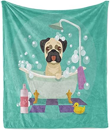 שמיכת זריקת קריקטורה לונאנית, כלב פאג באמבטיה טיפוח שירות שמפו שמפו חיות מחמד ברווז גומי בתמונת סגנון, חתיכת מבטא פליס