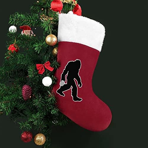Bigfoot הנושא גרבי גרבי חג המולד של קטלבל עם אח קטיפה תלוי לעיצוב עץ חג המולד עיצוב בית