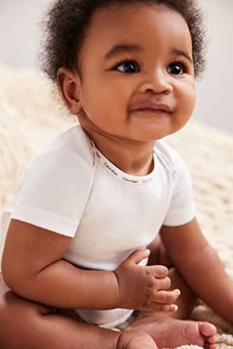 קלווין קליין אורגני לתינוקות חיוניים 5 בגדים אריזים