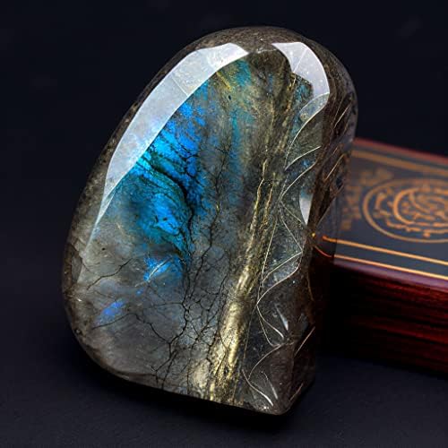 Sigmntun Labradorite Stone Heart ממדגסקר, 1.5-2 אינץ ' - אבן פלאש כחולה בכיתה לקישוט, ריפוי ומתנה