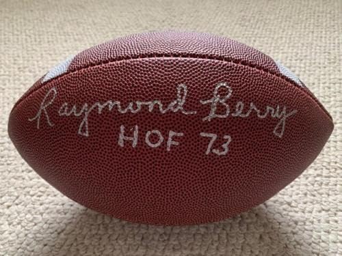 ריימונד ברי+לני מור חתום בכדורגל בגודל מלא+COA Baltimore Colts - כדורגל חתימה